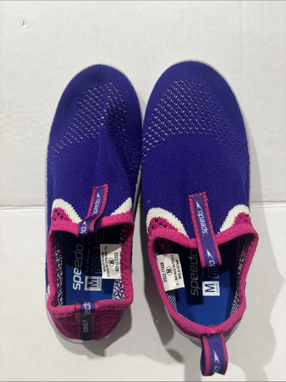 Speedo Kids Slip-On Water Shoes — Purple with Pink Accents size 2-3